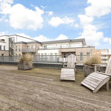 Bomhoffstr. 17, W21, Penthouse, 2og Lägenhet *